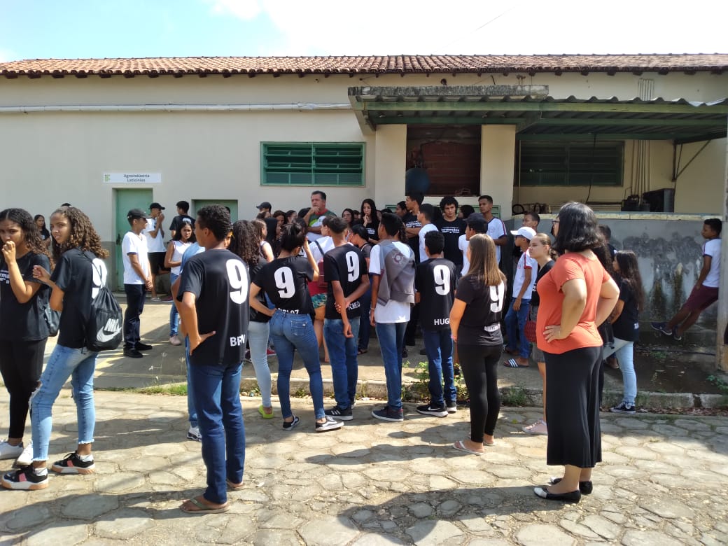 Tour com os alunos da E. E. Elidio Duque Salinas
